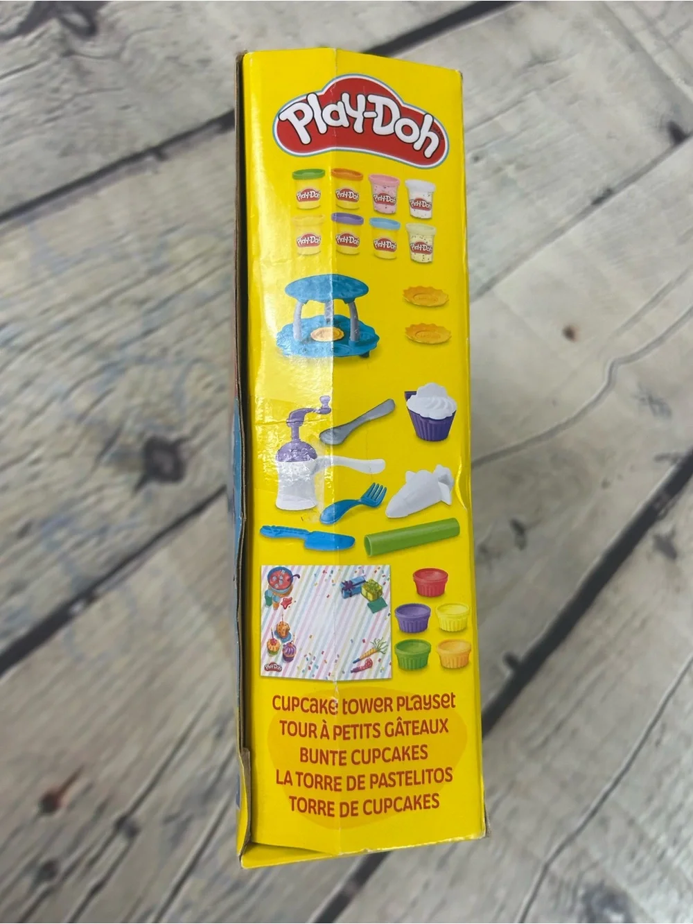 Play Doh Cupcake Tower Playset - Multicolor